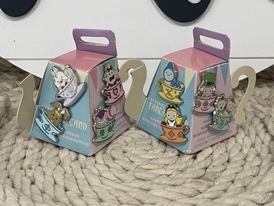 Its a Small Fantasyland Disney Mystery Pin Alice Queen Hearts Cheshire FULL SET