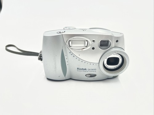 PARTS/REPAIR Kodak EasyShare DX3600 2.2MP Digital Camera - Silver