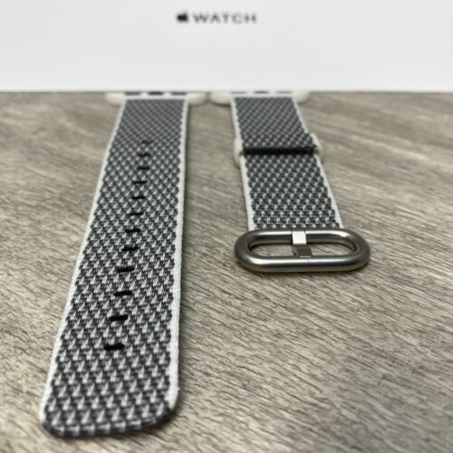 Genuine Apple Watch Band Woven Nylon White Checked | 38/40/41mm Series 1-7,8 +SE - Picture 3 of 6