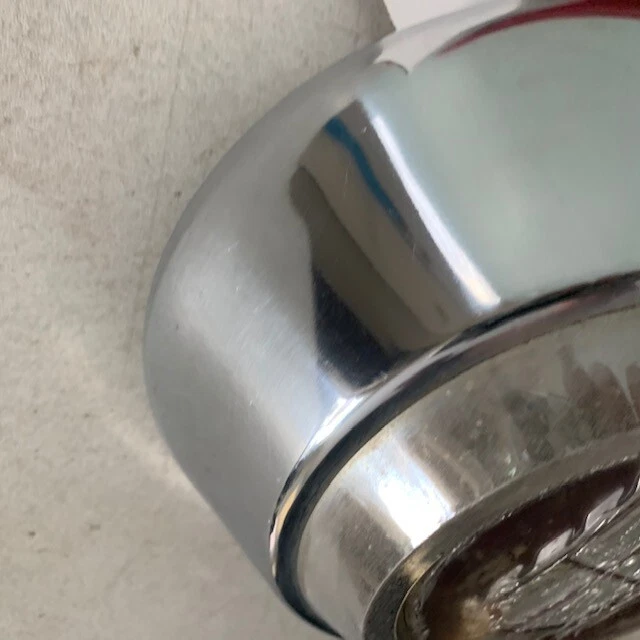 #W (1) 80-91 Ford LTD / Crown Victoria / Tapa central Marquis para turbina de 15" ROJO Foto 4 de 4