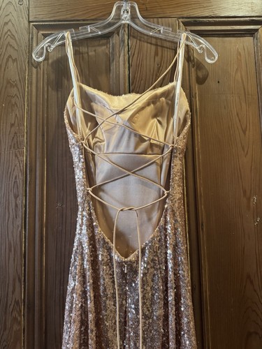 Sherri Hill Gold Sequin Formal Prom Dress - Size 2 - Picture 6 of 9
