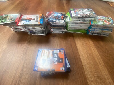 lot of 60+ videos games (Ps3, Xbox 360, WiiU, Ps4)