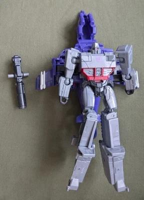 Transformers Cyberverse Spark Armor Elite Class Megatron with Chopper Cut action - Image 1 of 4