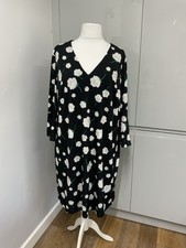 Image of Evans Dress Size 26/28 Black Floral Lined 3/4 Sleeve New RRP £42