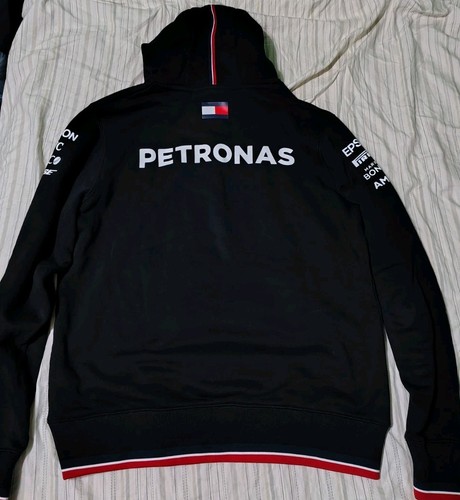 Mercedes AMG Petronas Hoodie F1 Team Black Men's Size Medium - Picture 2 of 4