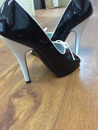 Retro MARIAH B9 vintage Pleasers stiletto black/white patent Sizes 5-8 - Picture 6 of 7