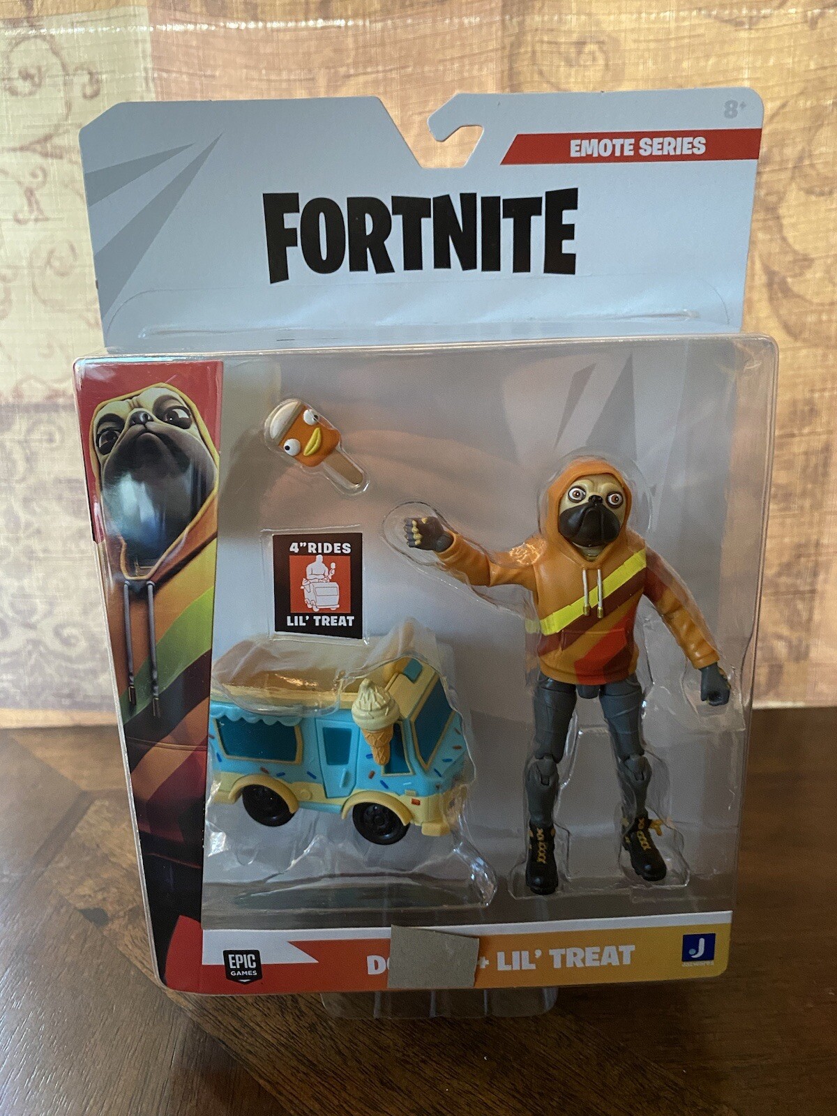 FORTNITE DOGGO (EMOTE Series) + Lil' Treat 4" Action Figure Conseil