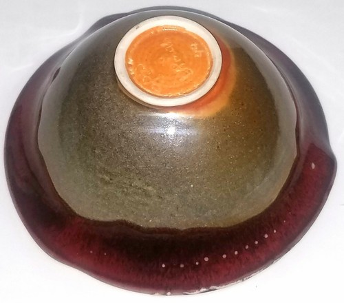 Hand Thrown Pottery Bowl Red Glaze Over Green Signed By Artist Tri Color Vintage - Picture 3 of 3