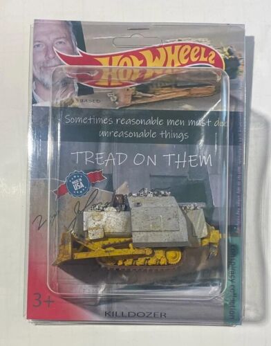 Komatsu D355A dozer rubble Killdozer hotwheels scale *NEW MORE ACCURATE MODEL**