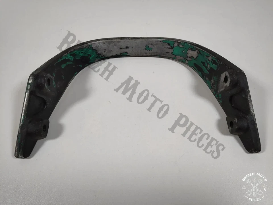 Poignée passager SUZUKI 750 GSX-F 1989-1997 - Photo 2/2