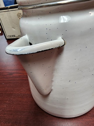 Hallmark Enamelware Santa Claus Christmas Coffee Pot Jan Karon Mitford - Picture 8 of 11
