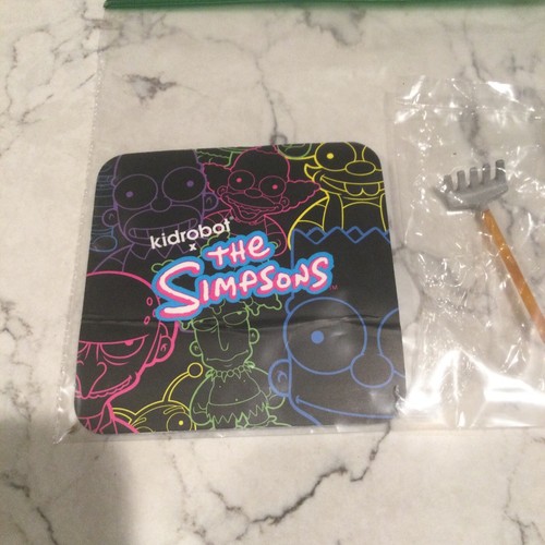 Rake and Sticker only SIDESHOW BOB (no figure) KidRobot The Simpsons Series 1 - Picture 4 of 5
