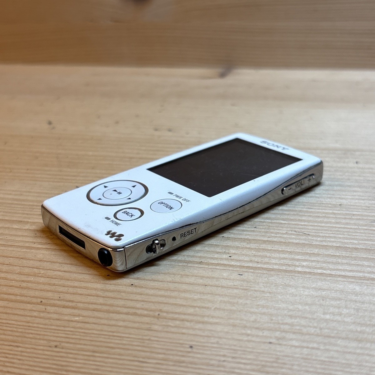 Sony NW-A806 Walkman Portable Digital Audio Player White Dr Hook