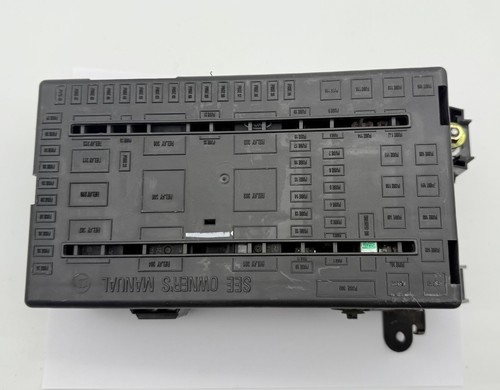 OEM 02-07 Ford F-250 F-350 Excursion Cabin Interior Relay Junction Fuse Box - Picture 3 of 22