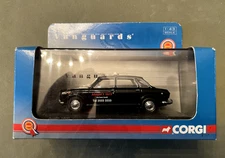 Vanguards 1/43 Scale VA08908 - Austin 1800 Dragon's Taxis - Black/White