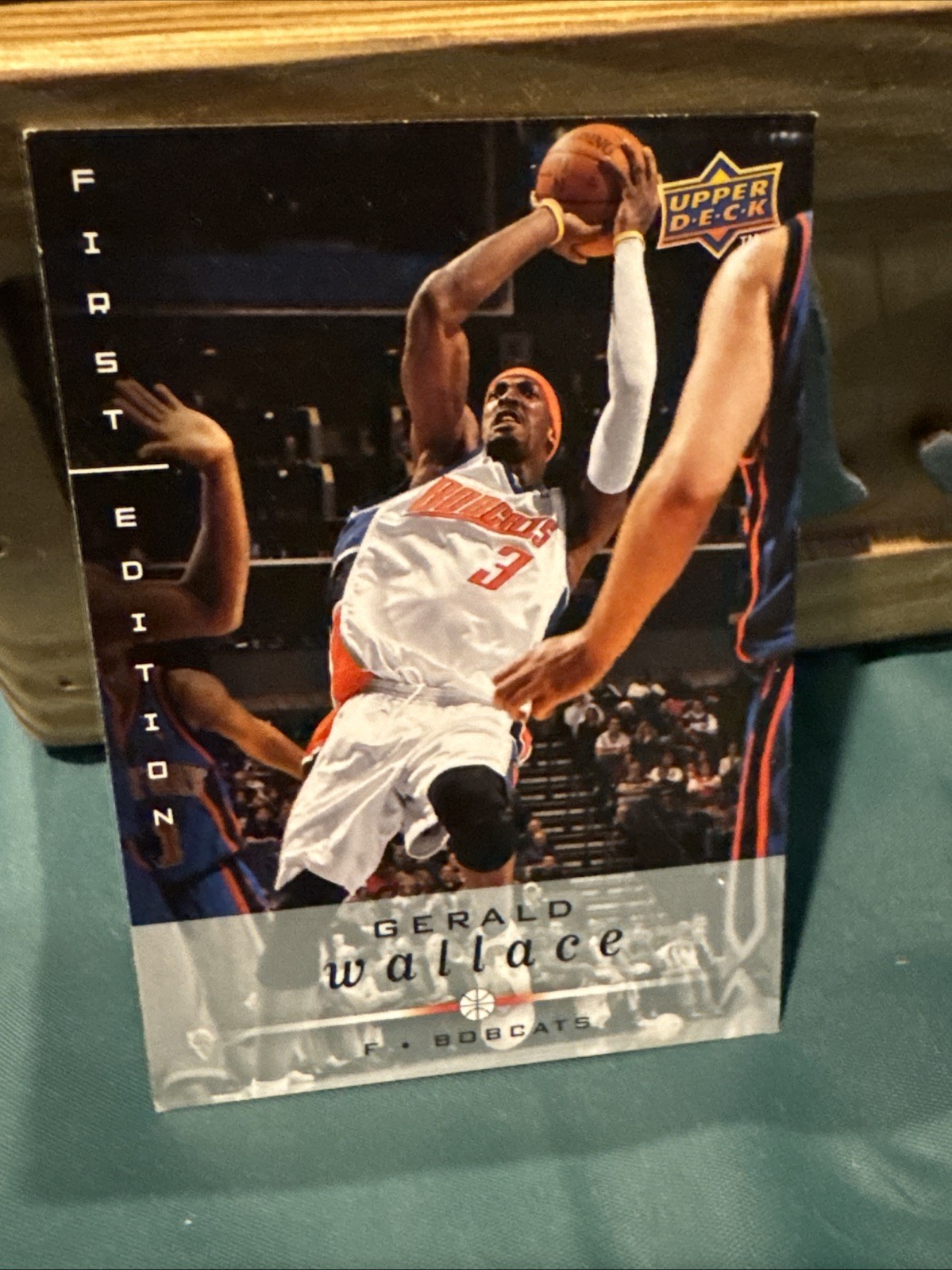 2008-09 Upper Deck First Edition - Gerald Wallace #16 Charlotte Bobcats