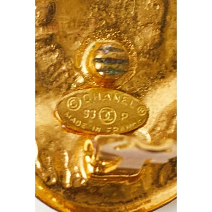 Pendientes Chanel Vintage S/S 1993 Chapados en Oro y Perla Gripoix Clip-On Lagerfeld Foto 3 de 4