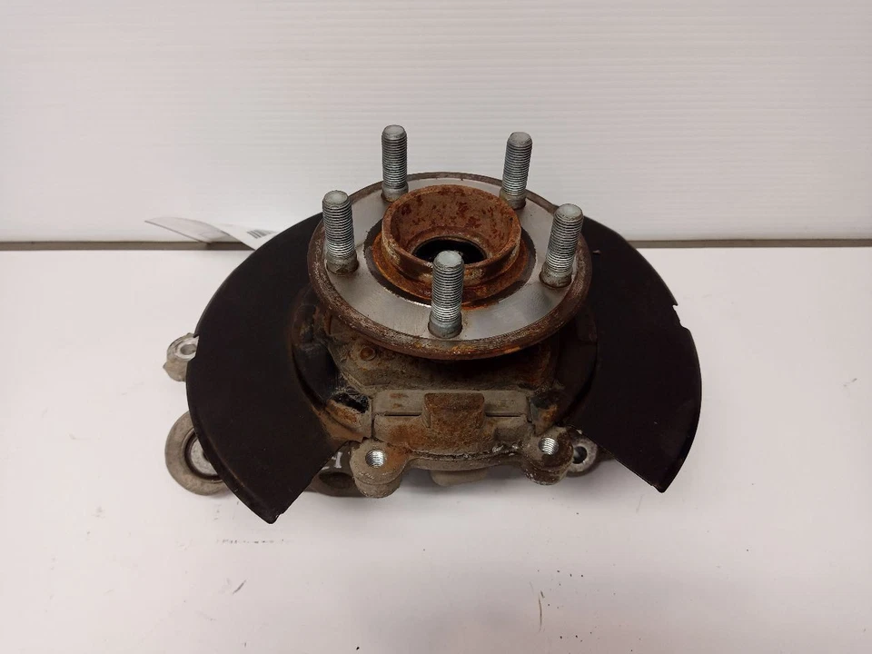 乘客右后关节带轮毂 11-22 道奇充电器 AWD 11422053 — 第 2/4 张图片