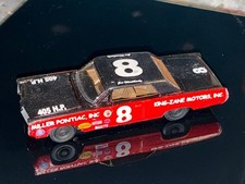 CUSTOM Auto World, Joe Weatherly 1963 CHAMPION,1962 Pontiac 1/64th
