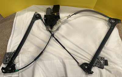2005-2013 C6 Corvette Right/Passenger Side Window Regulator Motor OEM 22895756