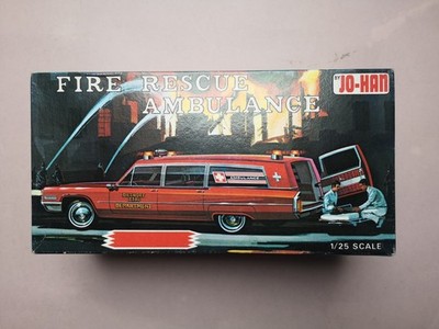 1966 Cadillac Fire Rescue Ambulance JO-HAN GC-500 1:25