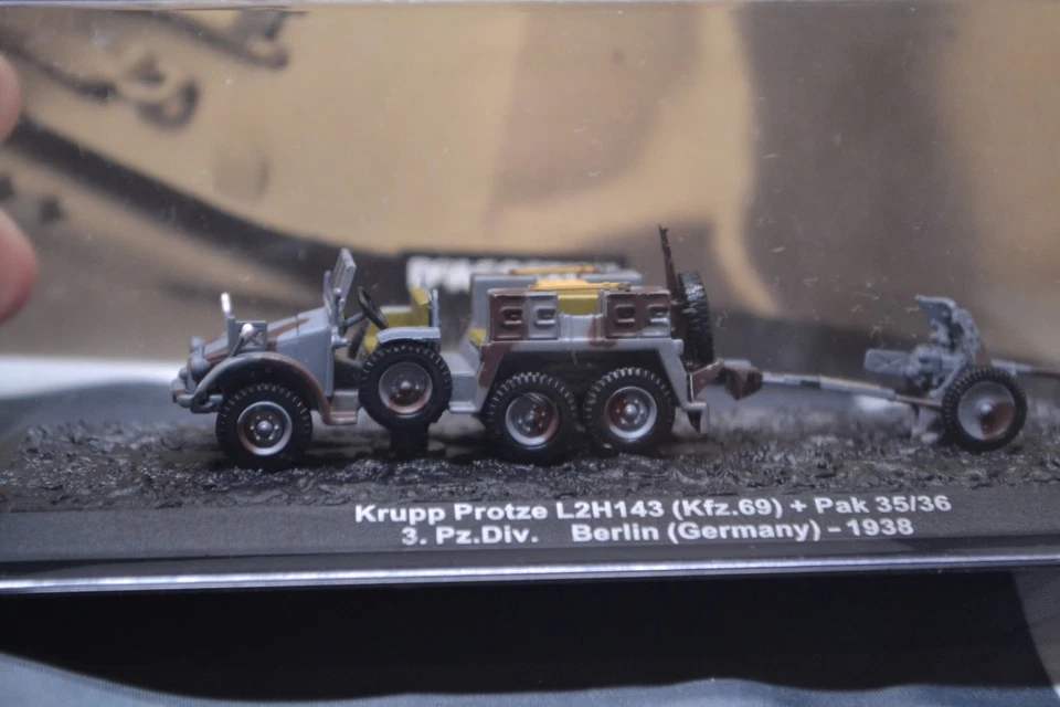 DEAGOSTINI - 1938 KRUPP L2H143 +PAK 35/36 - 1/72 SCALE MODEL / COMBAT TANK #68 - Image 3 of 4