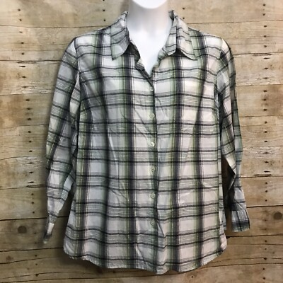 Essentials by Maggie 22/24 Button Front Shirt Green Black Plaid Gold Long Sleeve