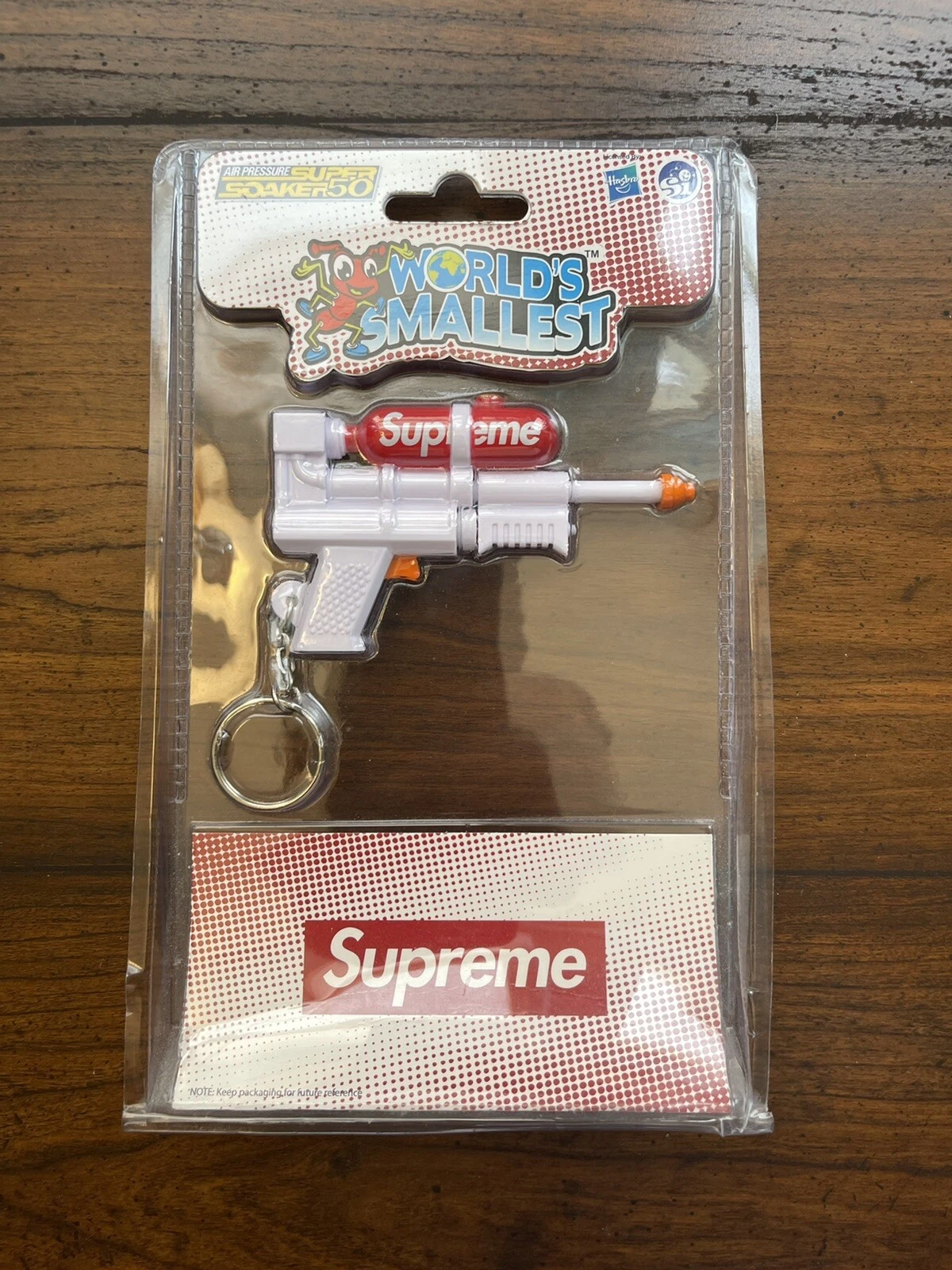 Porte clés Supreme Super Soaker 50 Water Blaster NEUF 100% AUTHENTIQUE