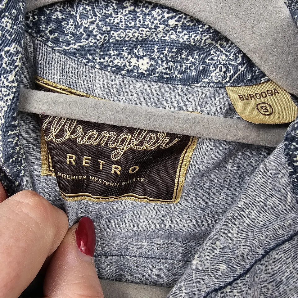 Wrangler Shirt Child’s Size Small Blue White Paisley Pearl Snap - Image 2 of 4