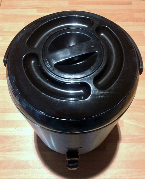 THERMOS TERMOS EVA 061070 9,5 LT INOX CONTENITORE ISOLANTE TERMICO RUBINETTO - Immagine 3 di 4