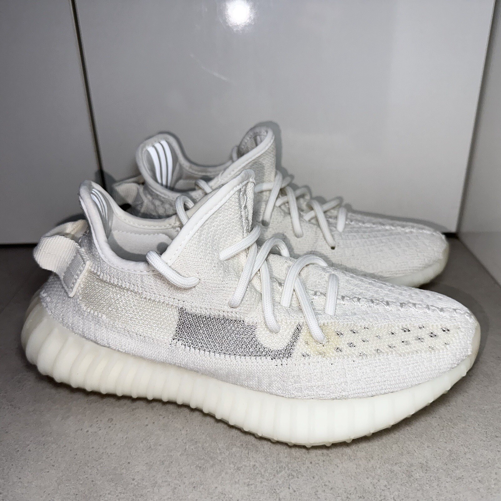 Adidas YEEZY Boost 350 V2 Bone Sneakers Size US Mens 5 (or Womens US 6)