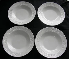 4 Tabletops Unlimited 9” Salad Plate Bowls, Florentine Pattern, NOS