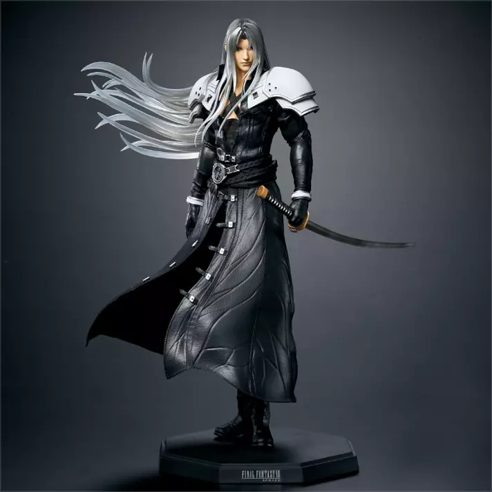 Final fantasy sale sephiroth figure