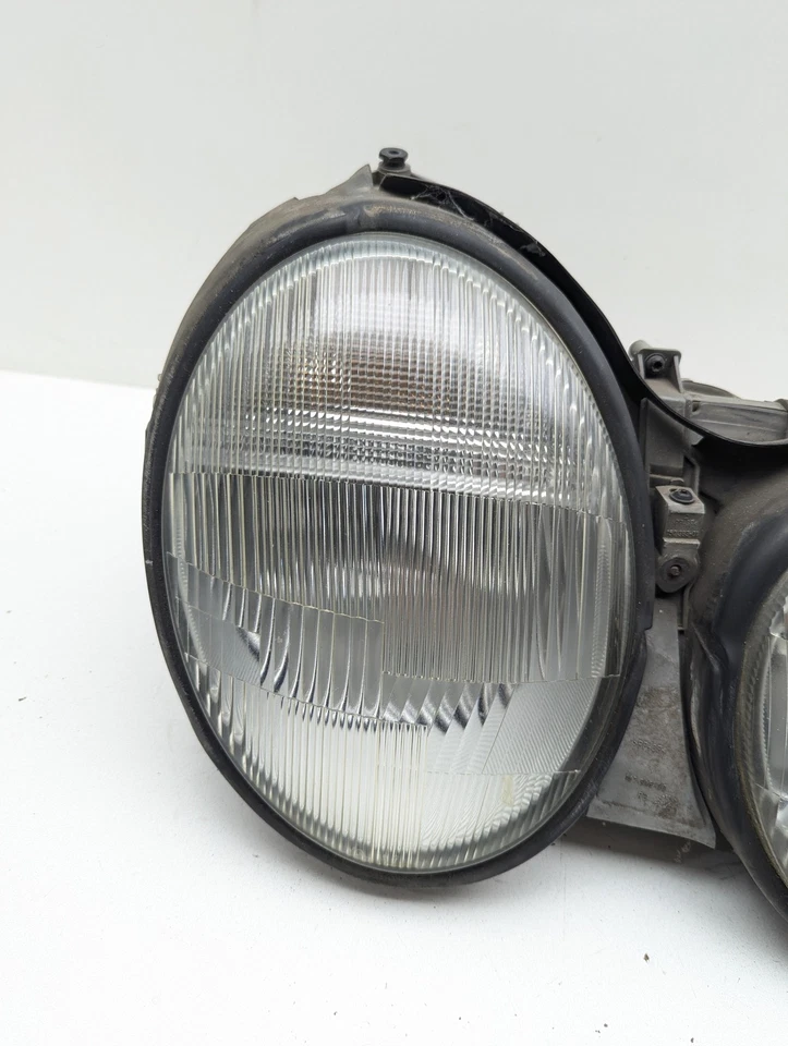 Faro halógeno conductor delantero izquierdo mercedes w208 clk430 clk320 98-03 oem Foto 2 de 4