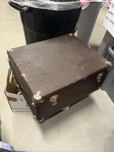 Vintage Keystone 8mm Movie Projector Model L-8 with Hard Carrying Case - Working - Picture 6 of 7