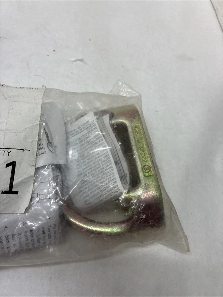 Werner Steel A320001 D-Bolt Anchor 5,000 LBS/ 22.2 kN, 1.8" in. W X 3" in. H NEW - Image 2 of 2