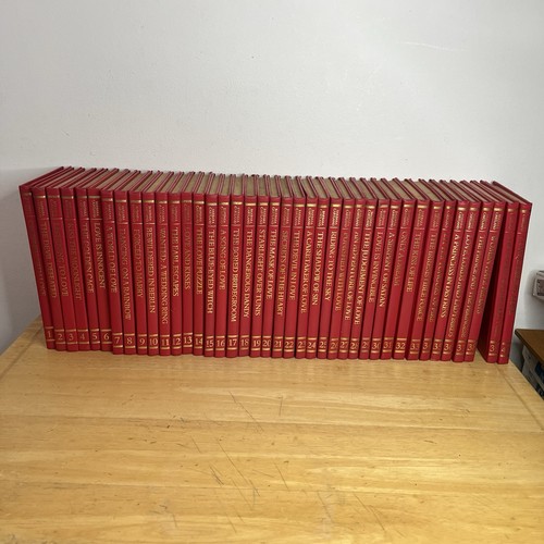 40 x Die romantischen Romane von Barbara Cartland + Gedichte rot/gold geprägt 1985 - Bild 7 von 10