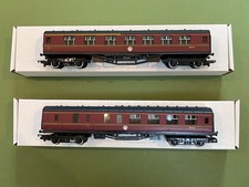 OO Hornby R447 & R429 BR(M) Stanier Bk 2nd & comp coaches in excellent condition