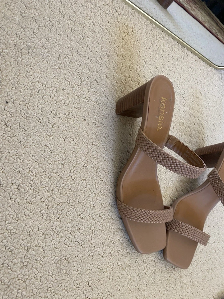 Sandalia de tacón Foto 2 de 3