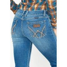 Wrangler Mae Mid Rise Boot Cut Jeans Denim Jeans 17 - 34/32 New Cowgirl New