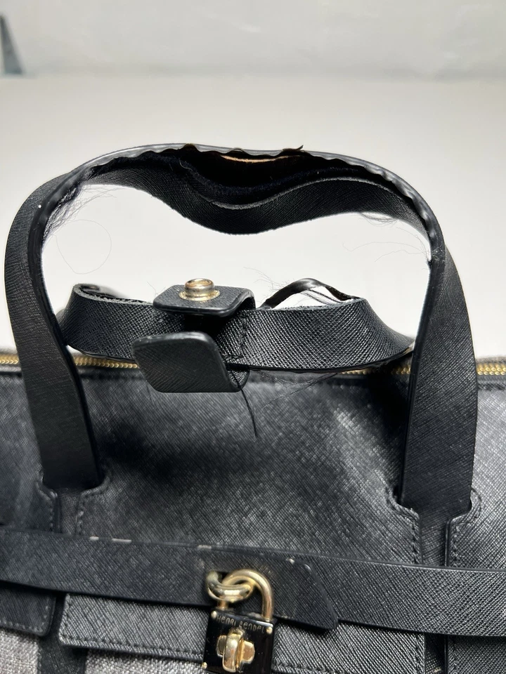 Henri Bendel Jetsetter Convertible Bag Backpack Gray Black Canvas Leather Gold - Image 4 of 4