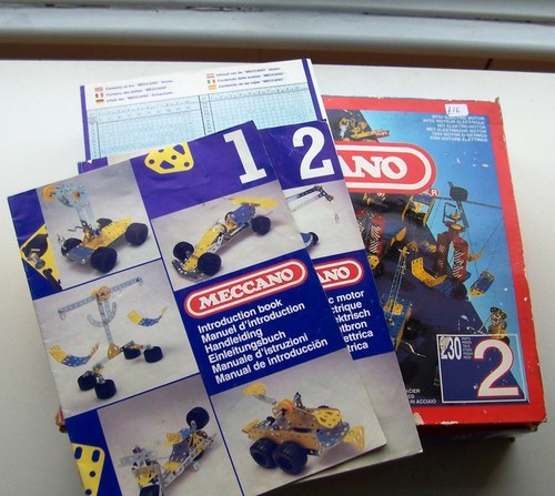 Meccano Set No 2 & 4. Construction Set. motorised french meccano 1980 /90s - Picture 9 of 9