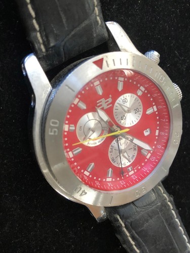 32 Chronograph Men's Watch Red Face / 190 - Picture 4 of 5