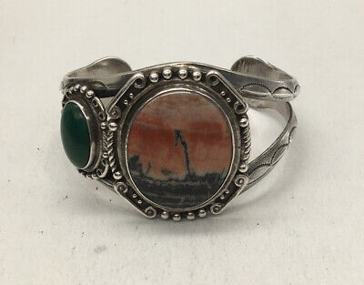 Incredibly Rare Vintage Native American Navajo Turquoise Heart Sterling Silver Bracelet Old Incredibly Rare Vintage Native American Navajo Turquoise Heart Sterling Silver Bracelet Old