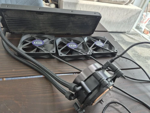 Complete NZXT Kraken X72 Liquid CPU Cooler with 3 Fans - Black