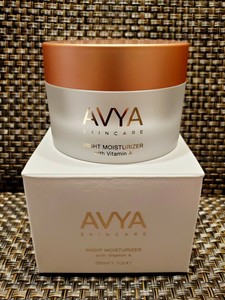 avya night cream