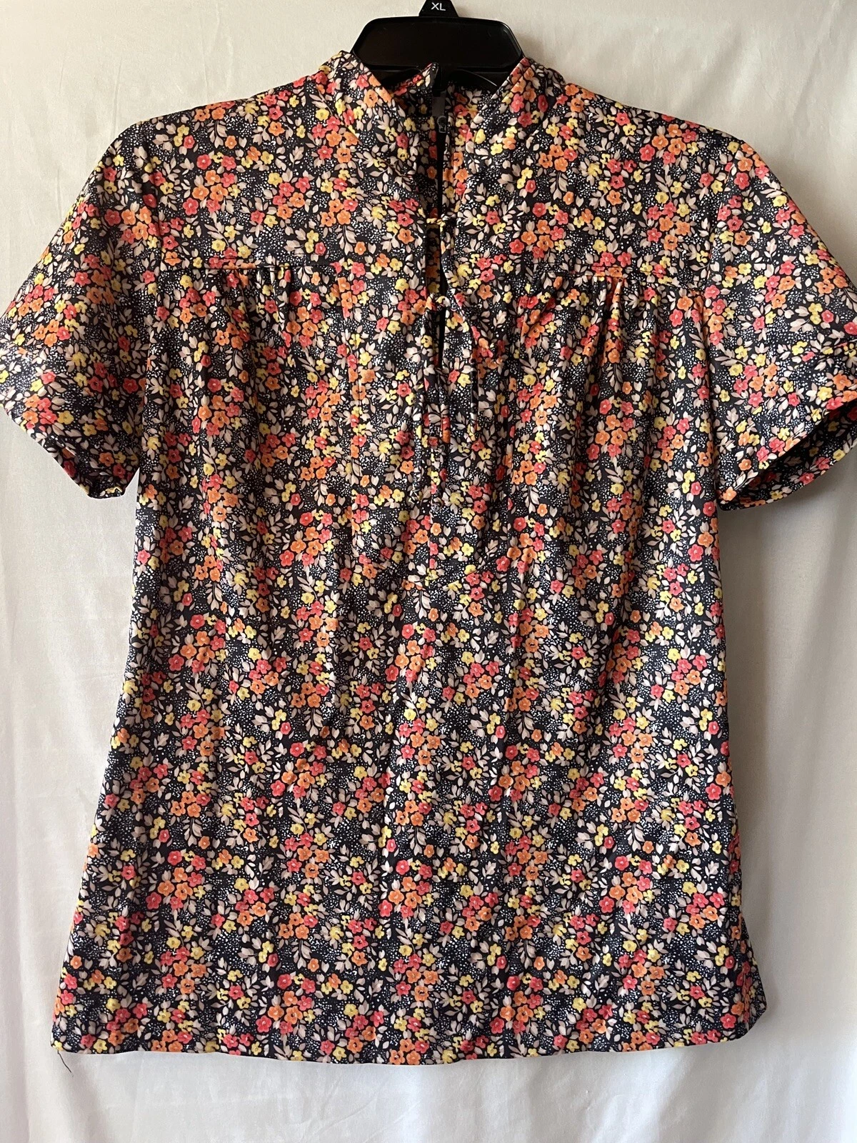 VINTAGE 1970'S FLORAL SHORT SLEEVE SHIRT, 3 TIE FRONT, Vintage 12 (38" Bust) EUC