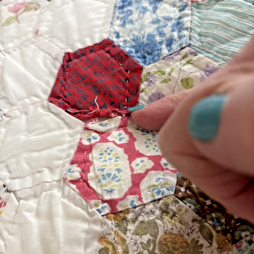 Gorgeous 1940s vintage Feed Sack Quilt 78”x 88” From Goshen Indiana Mary Kline - Picture 13 of 24