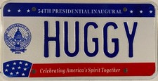 DC Vanity HUGGY placa de matrícula Cuddly Caring Bear Hugs Wuggy Toy Poppy Darling