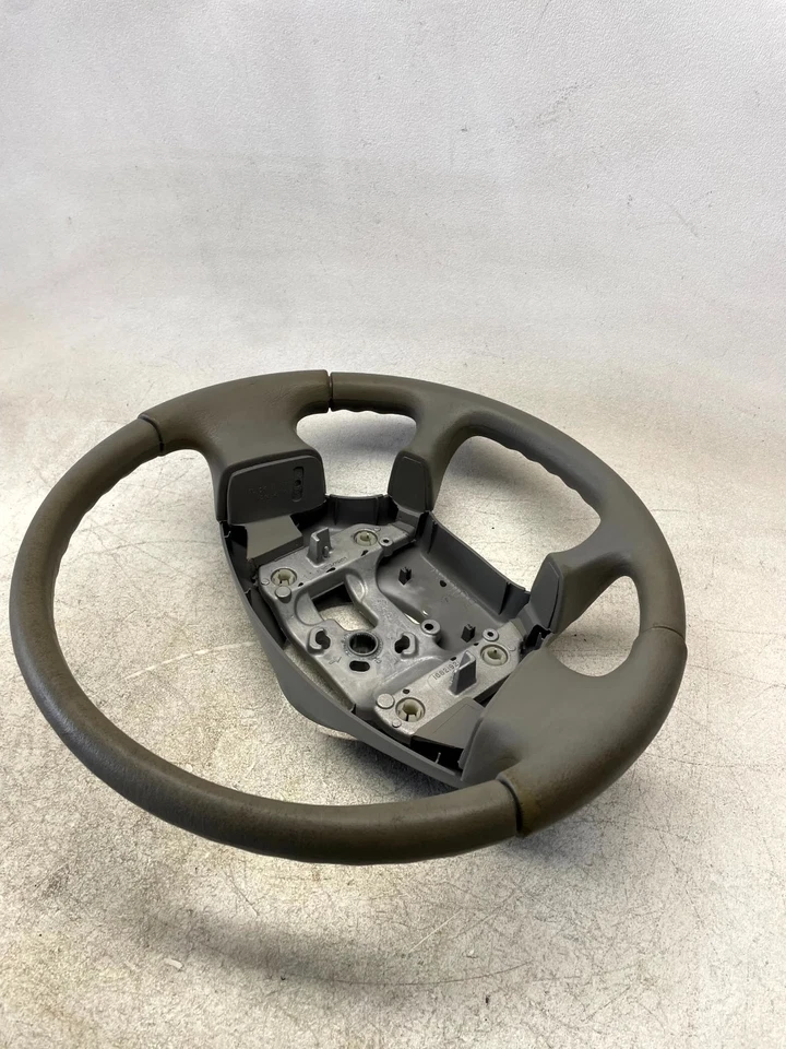 Volante Buick Century Regal 1997-2005 cuero OEM Foto 2 de 4